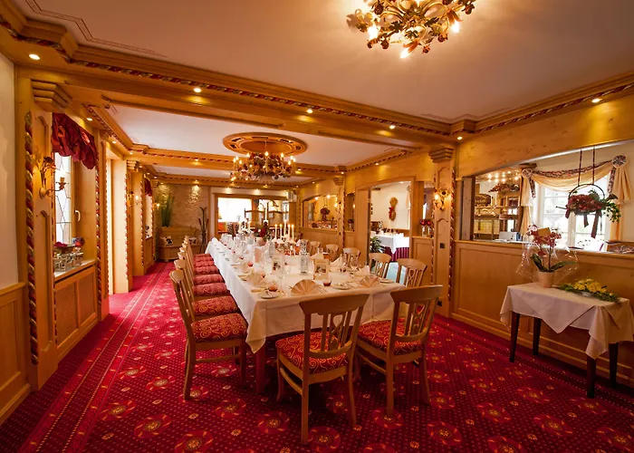 Hotel Feste Neustadt 3*